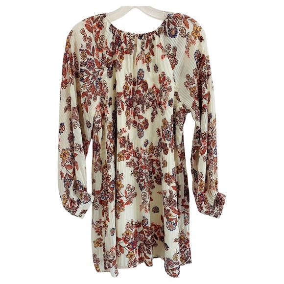 Revolve Line + Dot Adelene Micropleat Dress Size XS - Picture 2 of 4